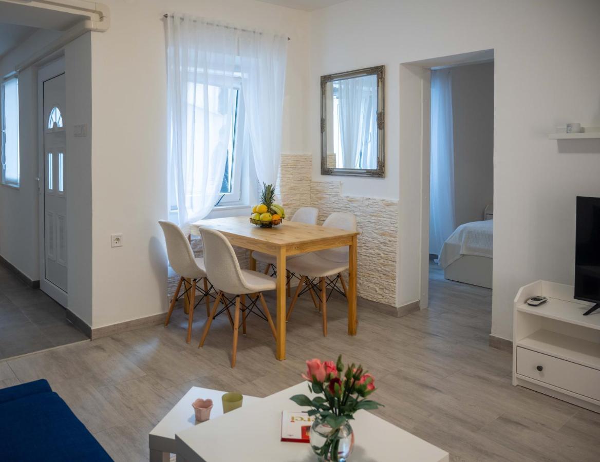 Apartment Montona Pula Zewnętrze zdjęcie
