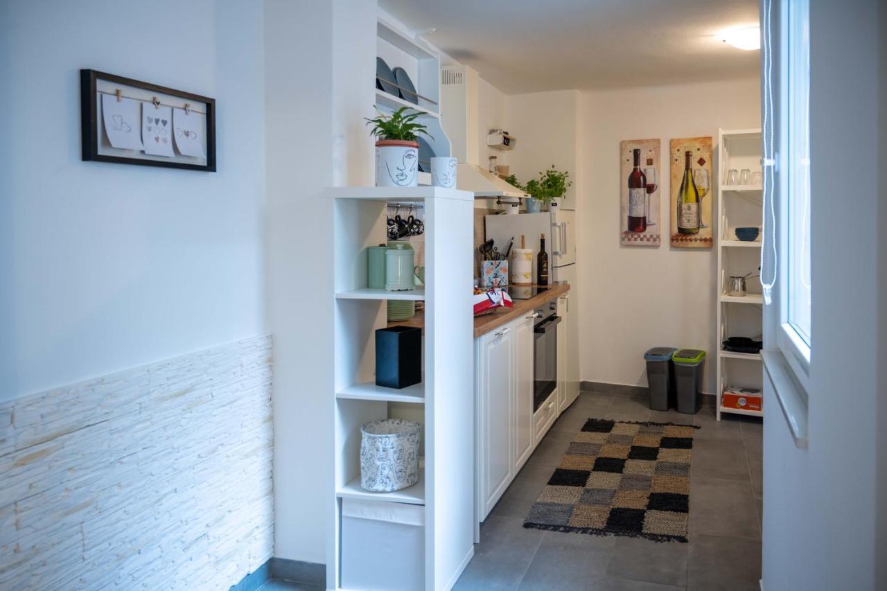 Apartment Montona Pula Zewnętrze zdjęcie